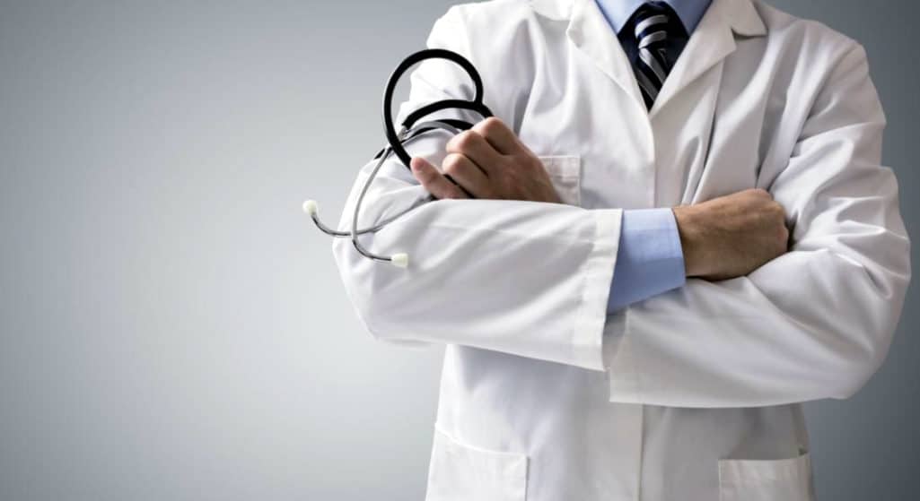 Αντιδημοκρατική χαρακτηρίζει το Αγωνιστικό Κίνημα Γιατρών την απόφαση του υπουργείου υγείας, να ακυρώσει τις εκλογές του Πανελλήνιου Ιατρικού Συλλόγου (ΠΙΣ)