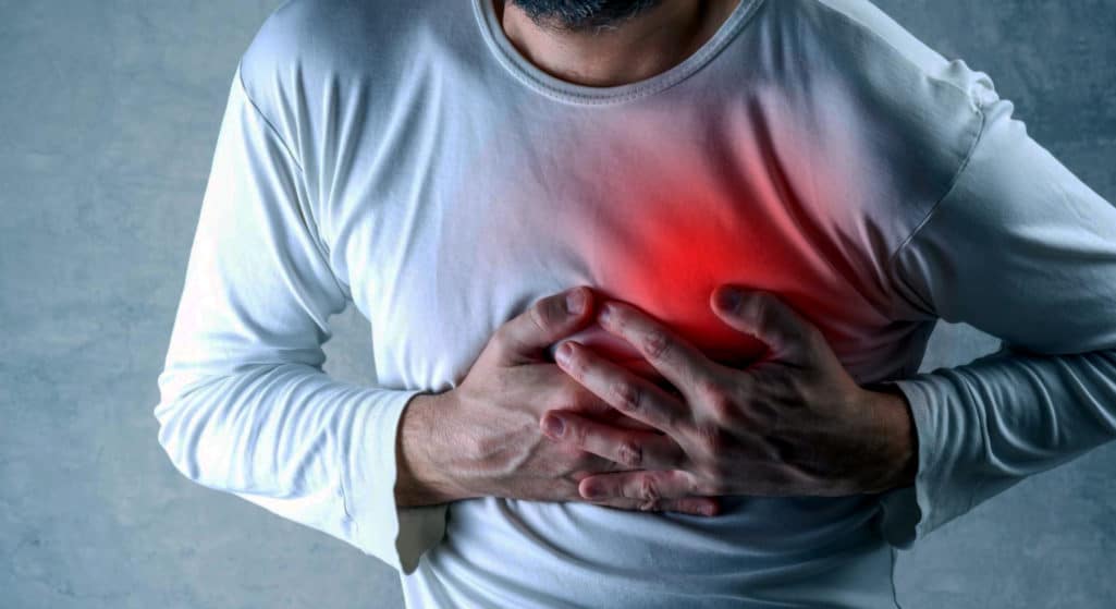 Σε χρόνια φάση καρδιακής ανεπάρκειας έχει μπει ένα ποσοστό της τάξης του 1-2% από αυτούς που έκαναν μυοκαρδίτιδα λόγω κορωνοϊού, όπως δηλώνει ο καθηγητής Καρδιολογίας ΕΚΠΑ και πρόσφατα εκλεγείς στην προεδρία της Ελληνικής Καρδιολογικής Εταιρείας, Κωσταντίνος Τούτουζας.