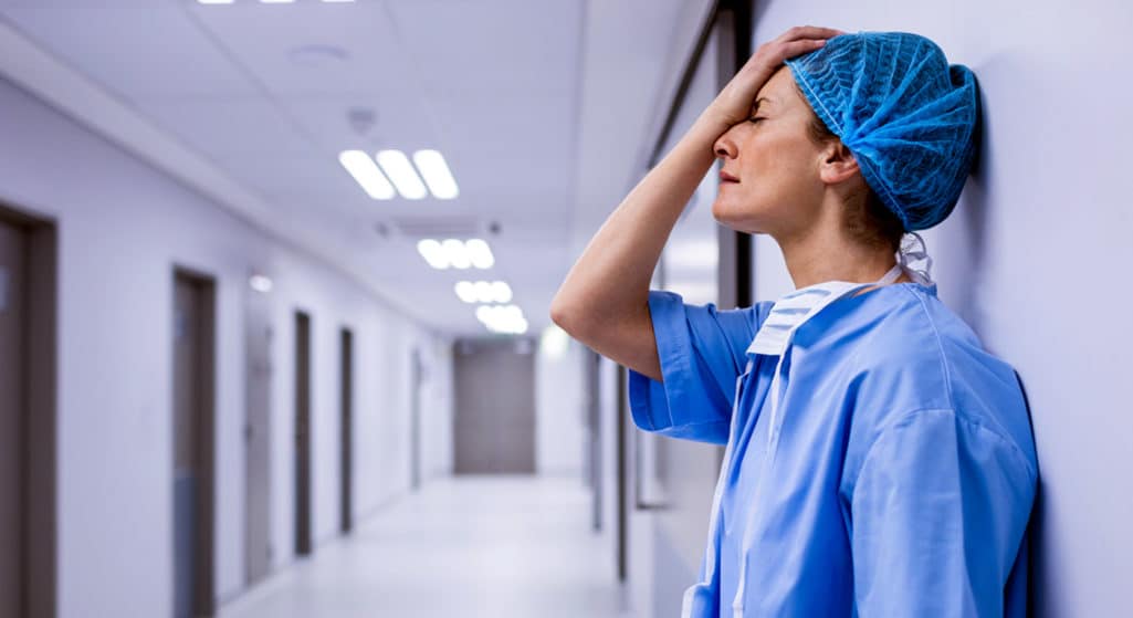 Στάση εργασίας από τους γιατρούς στα νοσοκομεία στην Αττική ανακοίνωσε η ΕΙΝΑΠ - 24ωρη απεργία ανακοίνωσε η ΠΟΕΔΗΝ.
