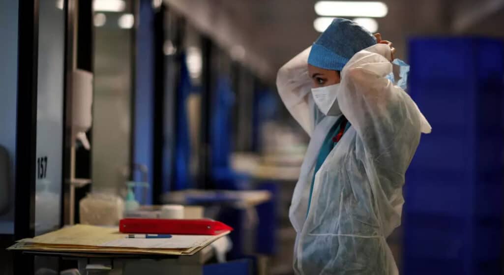 Λήξη συναγερμού στη Θεσσαλονίκη, καθώς ο 61χρονος από το Μαρόκο που νοσηλεύεται στο νοσκομείο «Παπαγεωργίου» βγήκε αρνητικός στον ιό της ευλογιάς των πιθήκων, με τα αποτελέσματα των εξετάσεων στα οποιά υποβλήθηκε να δείχνουν ανεμοβλογιά.
