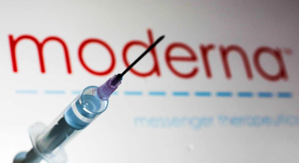 Oι πωλήσεις του εμβολίου της κατά του κορωνοϊού ανήλθαν στο ποσό των 18,4 δισ. δολαρίων στη χρήση του 2022, όπως ανακοίνωσε η Moderna, επιβεβαιώνοντας τις προβλέψεις της εταιρείας βιοτεχνολογίας για πωλήσεις 18-19 δισ. δολαρίων στο σύνολο του έτους.