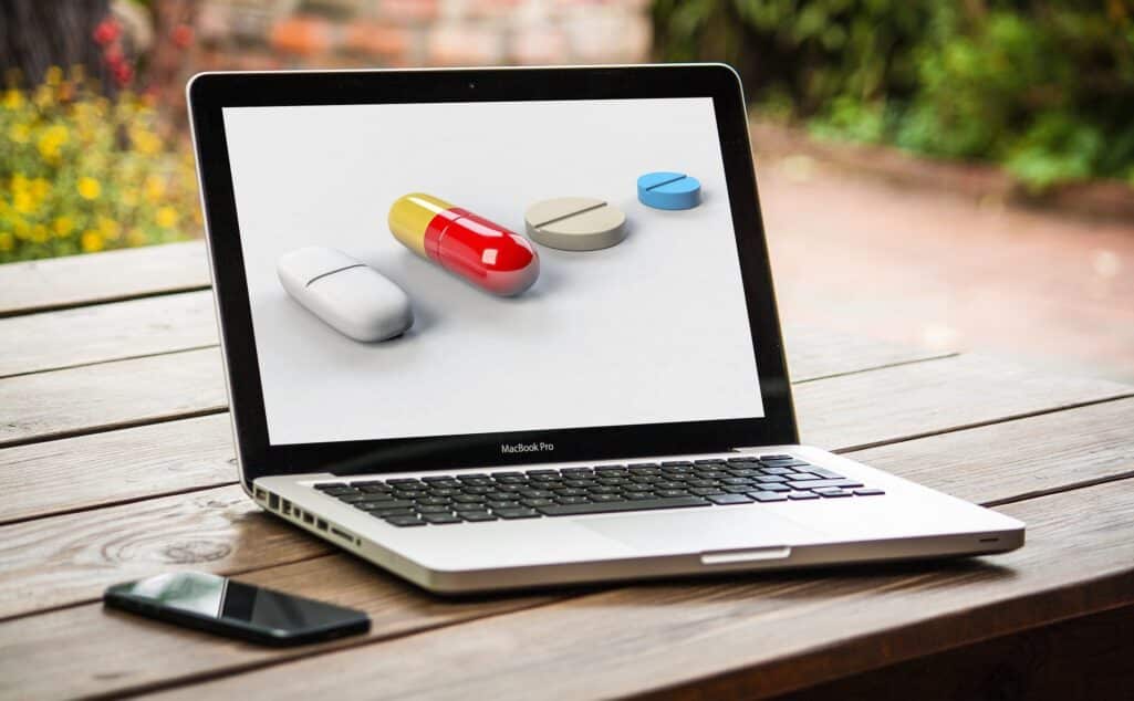 Αυξημένος κατά 13% εμφανίστηκε ο τζίρος των online φαρμακείων το 2022, σύμφωνα με τα στοιχεία έρευνας της Convert Group