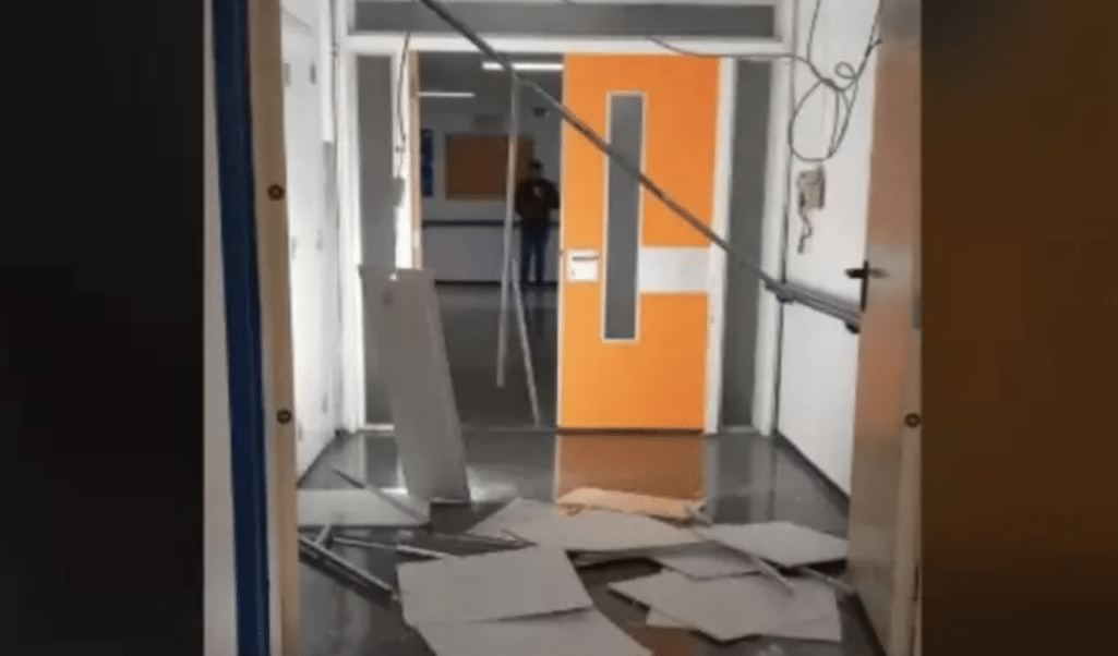 Πανικός επικράτησε στο νοσοκομείο Ρίου, όταν κατέρρευσε τμήμα της οροφής στη Β’ Ορθοπεδική Κλινική