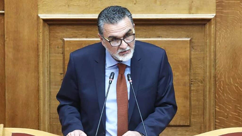 «Είναι αναγκαίο να αποκτήσει και η χώρα μας επιτέλους ένα πλαίσιο που θα οργανώνει όλη τη διαδικασία για την αναστρεψιμότητα της βλάβης και την πλήρη ανάρρωση του τραύματος. Όμως κύριοι της Κυβέρνησης σε ποιο ΕΣΥ θα στηριχθεί το Εθνικό πλαίσιο για το τραύμα;» σχολίασε ο Βουλευτής Ιωαννίνων, αναπληρωτής Γραμματέας της ΚΟ και Υπεύθυνος ΚΤΕ Υγείας ΠΑΣΟΚ-Κίνημα Αλλαγής κ. Ιωάννης Τσίμαρης